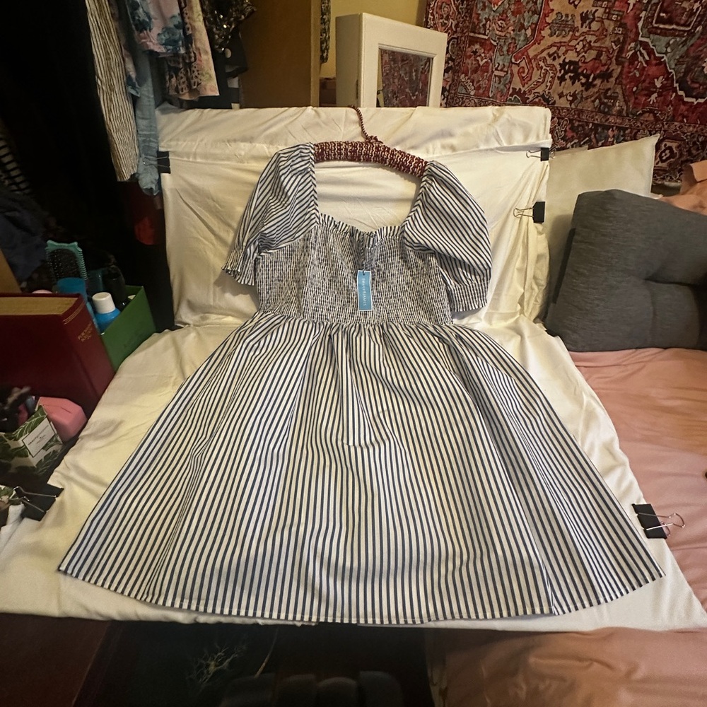 Draper James "Cam" Navy Blue and White Striped Smocked Midi Dress 2X - Picture 2 of 14